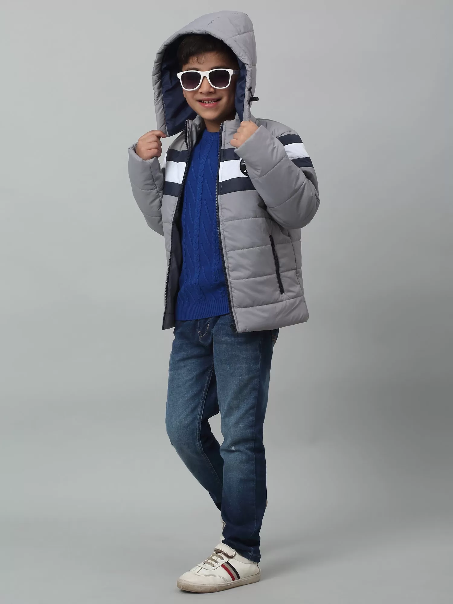 Cantabil Boys Grey Hooded Neck Colour Blocked Casual Jacket For Winter