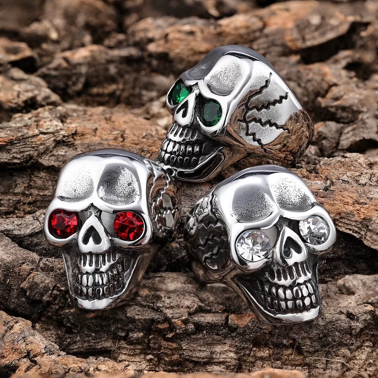 Captain Jack's White Eye Skull Ring - R142