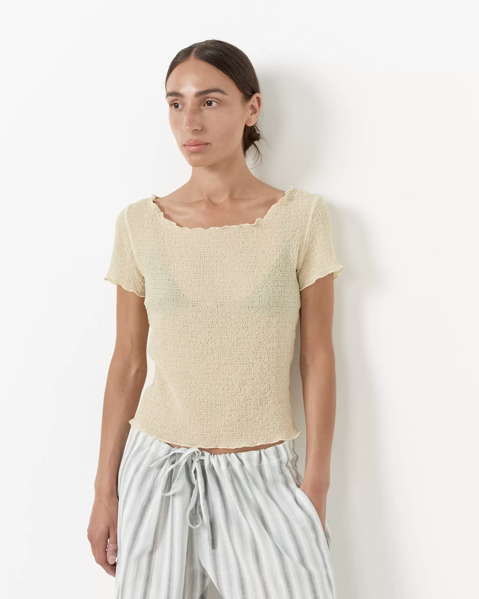 Crinkle Fresa Tee in Dune