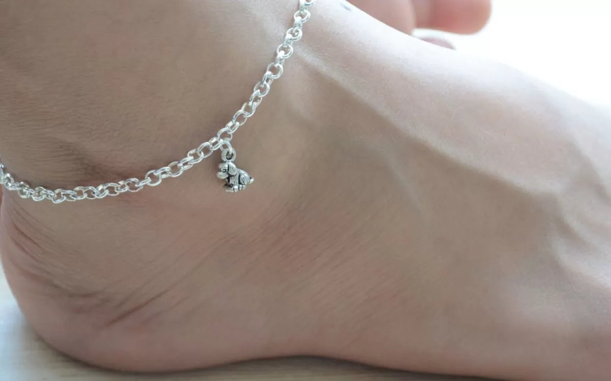 Dog Lovers Contemporary Minimalist Anklet Silver Everyday Boho Style Unique Barefoot Jewelry