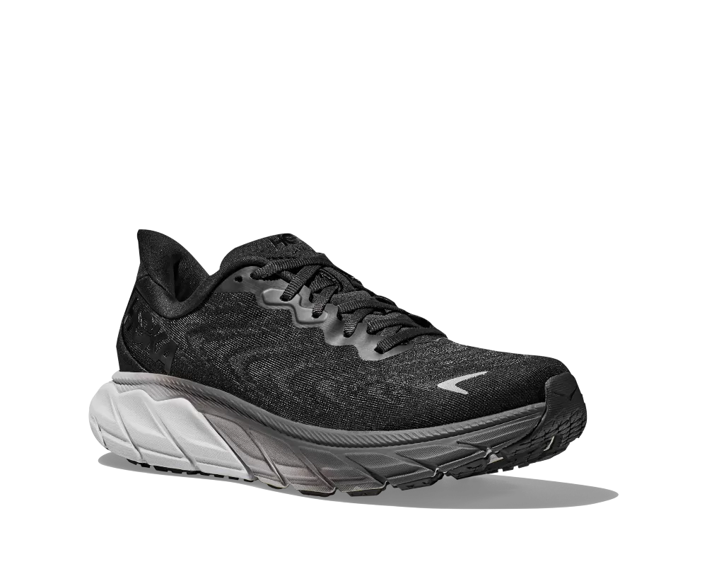 'HOKA' Women's Arahi 6 - Black / White