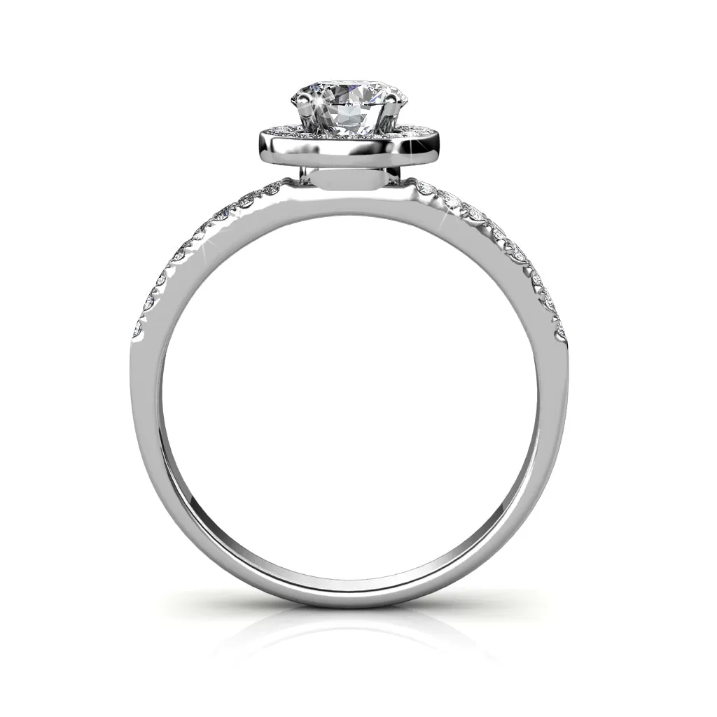 Madelyn In Vogue 18K White Gold Round Halo Ring