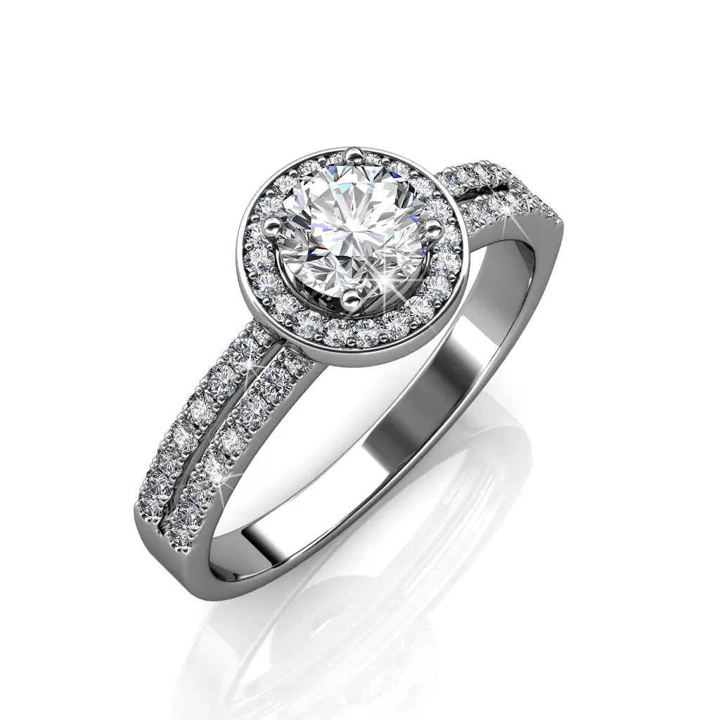 Madelyn In Vogue 18K White Gold Round Halo Ring