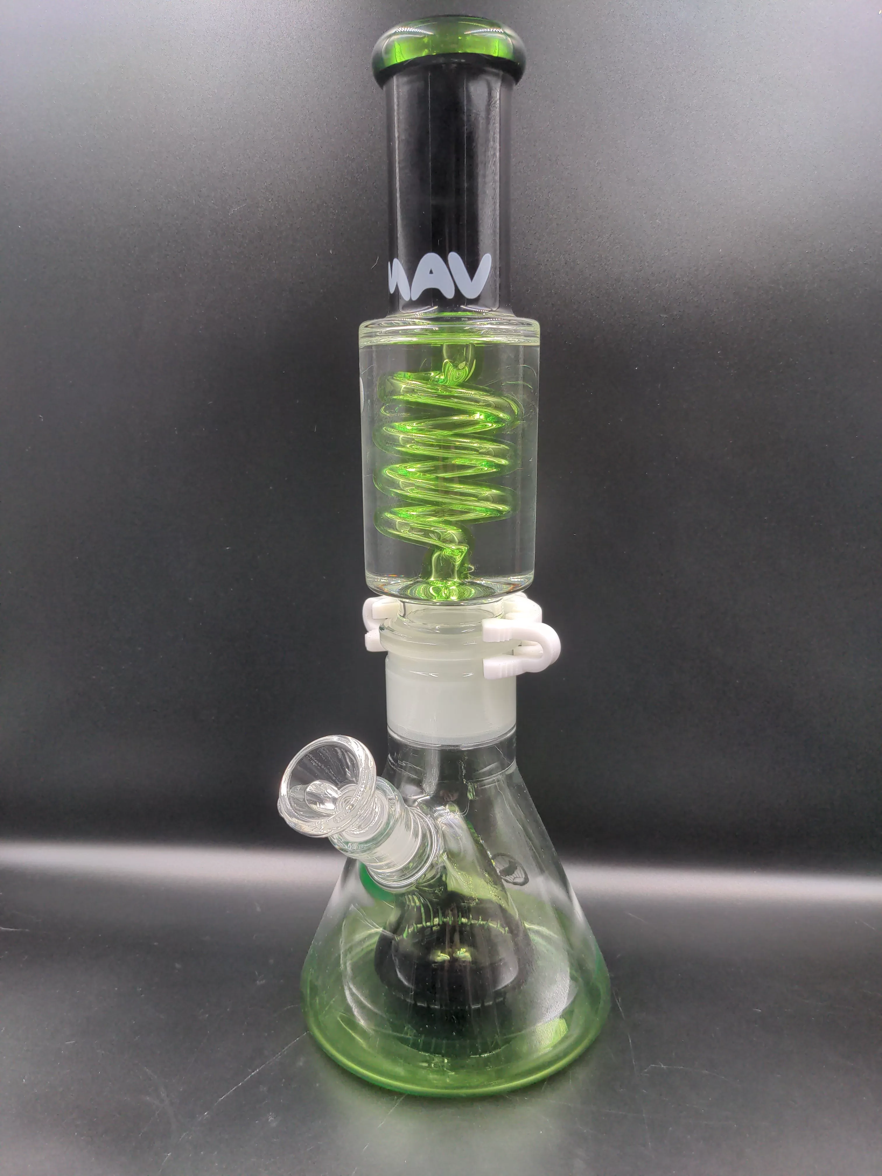 MAV 14 Freezable Coil Slitted Pyramid Beaker - Black/Green