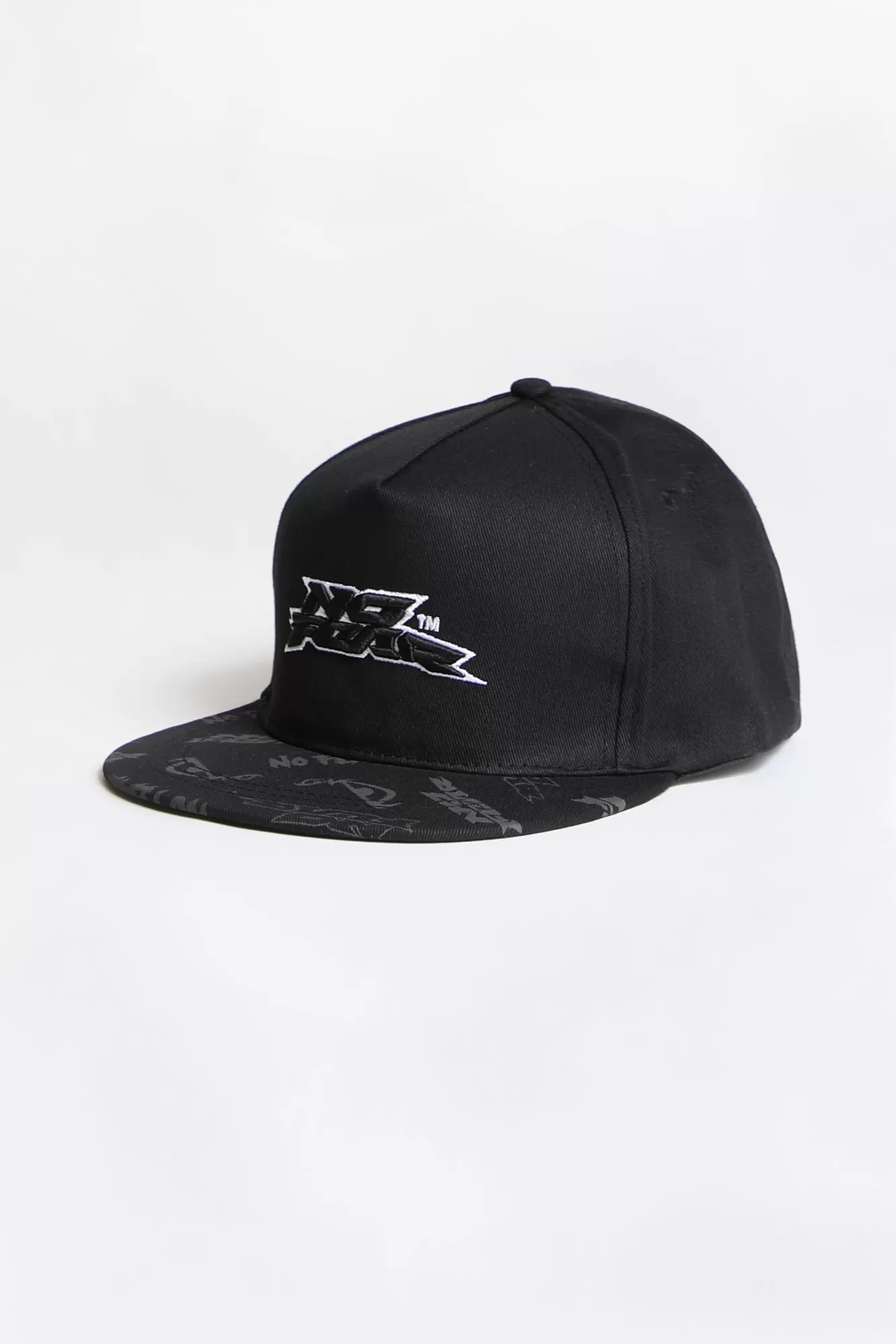 No Fear Mens Embroidered Logo Flat Brim Hat