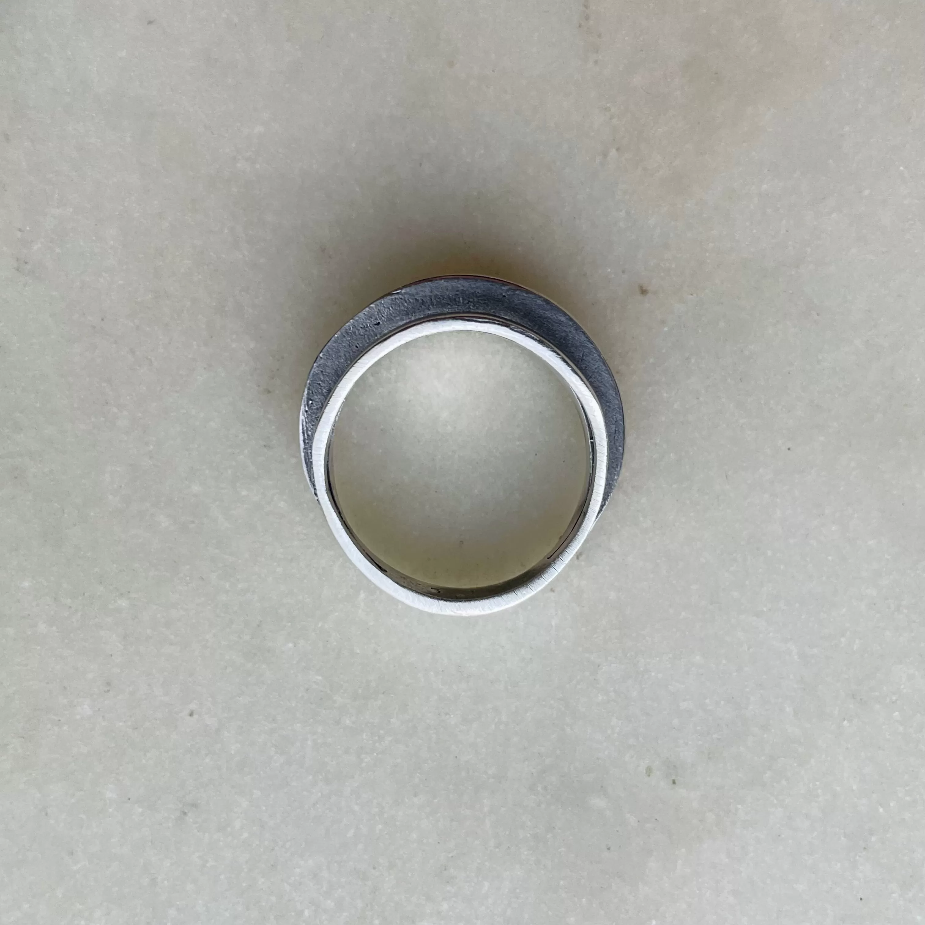 SELF-STACKER RING