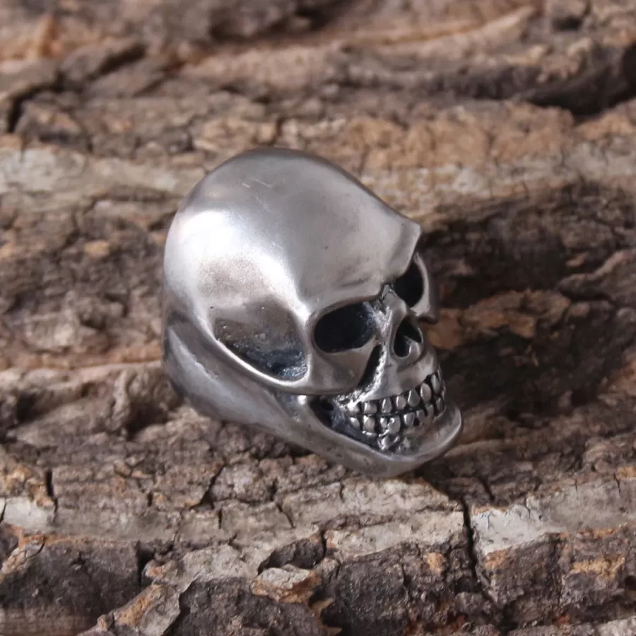 Skull Ring - The Big Steve - R07