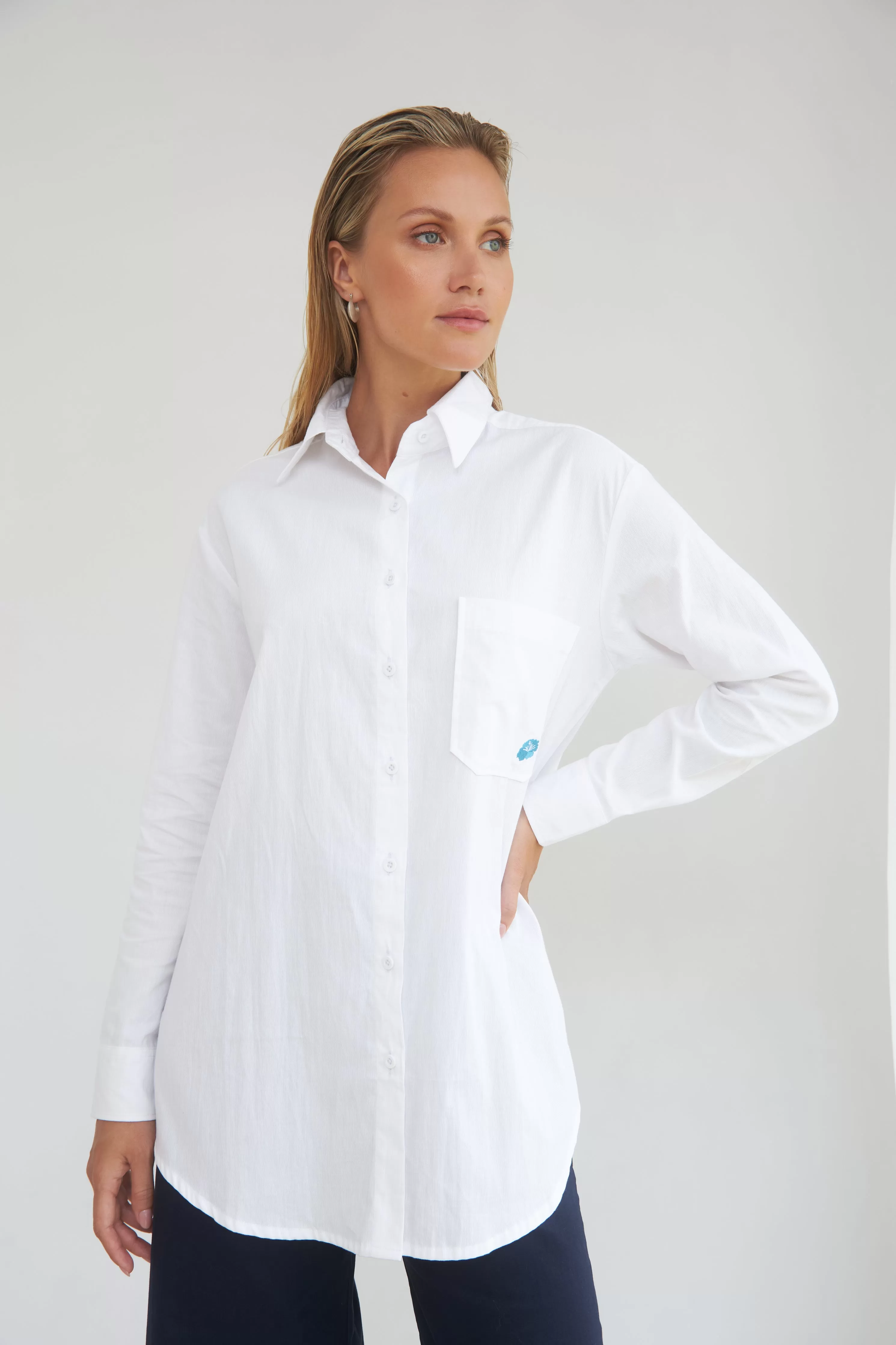 THE GEORGIE PORGIE EMBROIDERED SHIRT - WHITE