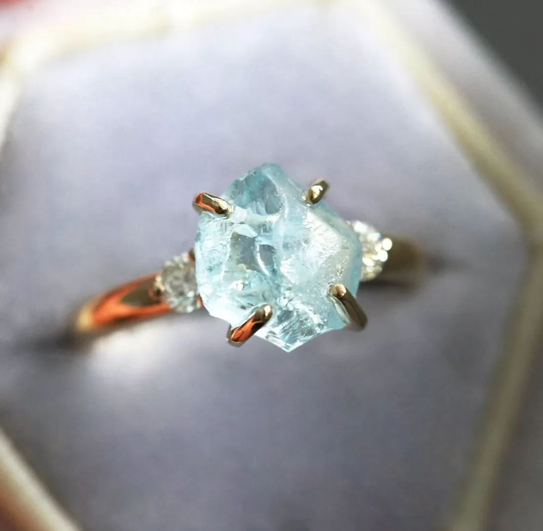 Tina Raw Aquamarine Ring