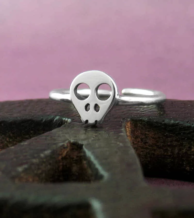 Tiny Flat Skull Toe-Midi-Knuckle Ring, Adjustable