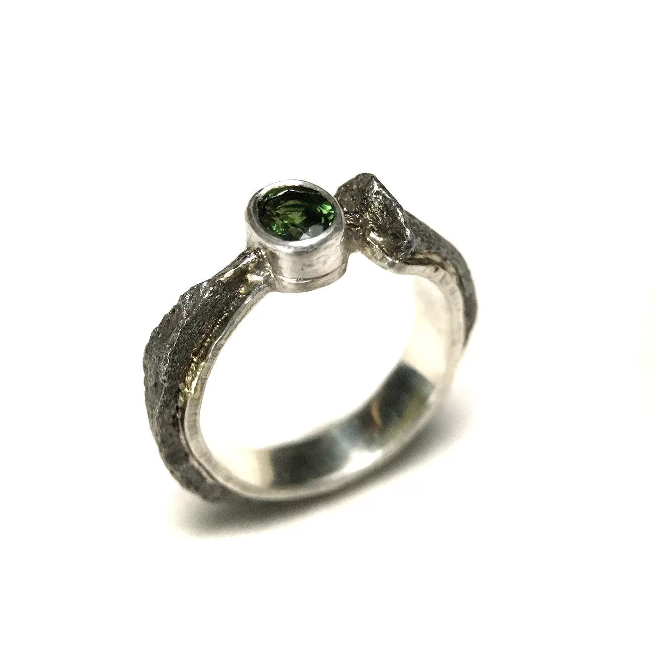 Vintage Nail Ring with Green Tourmaline