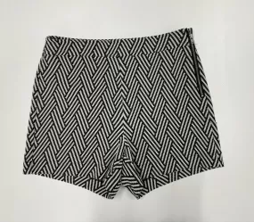 Women’s Dynamite Shorts, Small